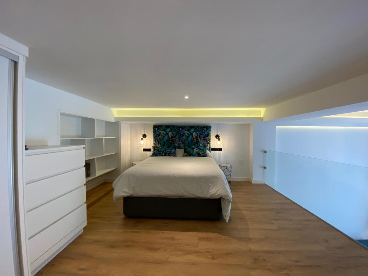 Loft Laura Nervion Apartment Seville Luaran gambar