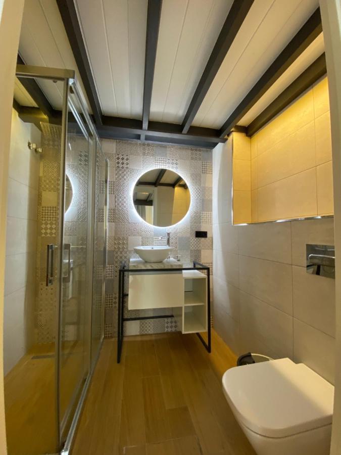 Loft Laura Nervion Apartment Seville Luaran gambar